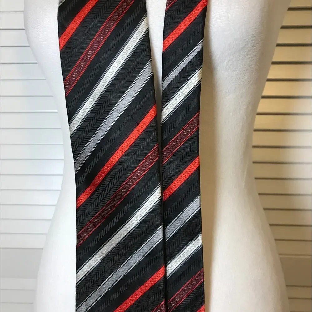 George bold striped